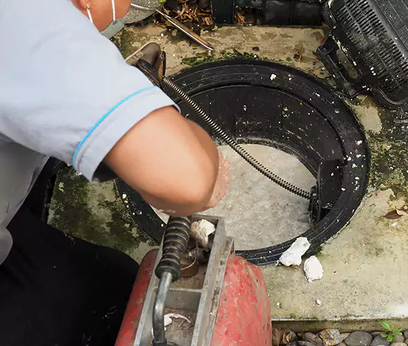 Expert Plumber for Hydro Jetting in East Honolulu, HI: Schedule Reliable Hydro Jetting Services Today