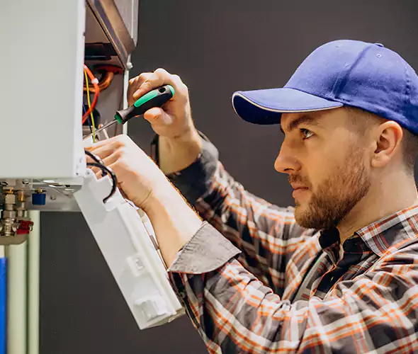 Expert Plumber for Tankless Water Heater Maintenance in East Honolulu, HI: Schedule Professional Maintenance Services with Us